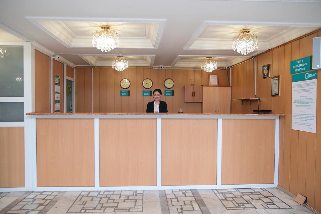 Turist Ostello Akmola Esterno foto